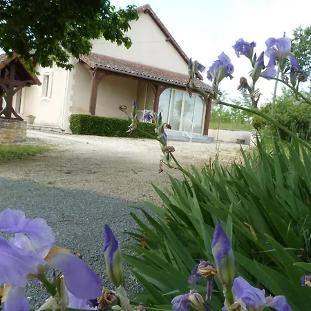 Maison Spacieuse Avec Cheminee Et Grand Jardin A - Fr-1-616-133 *